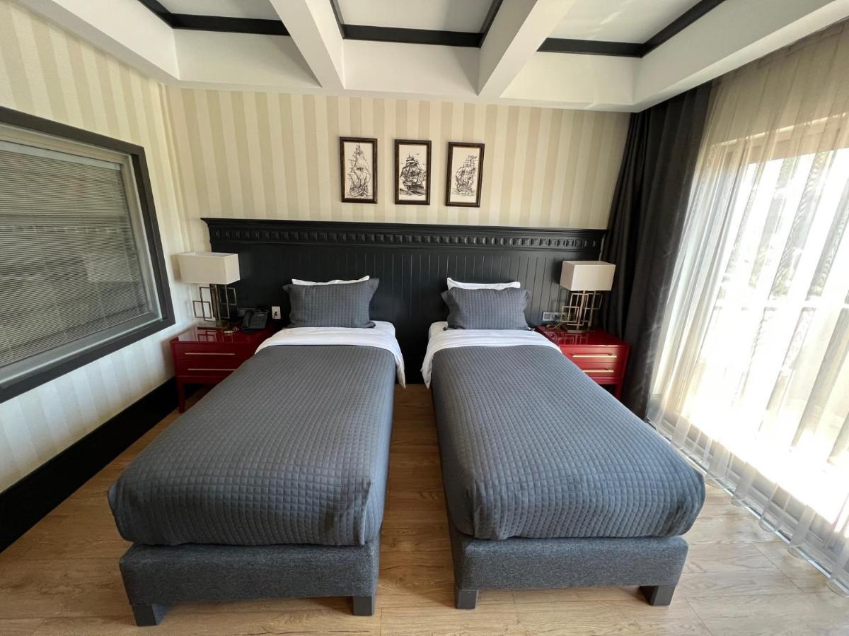 Hotel Marina Bay Goecek Zewnętrze zdjęcie