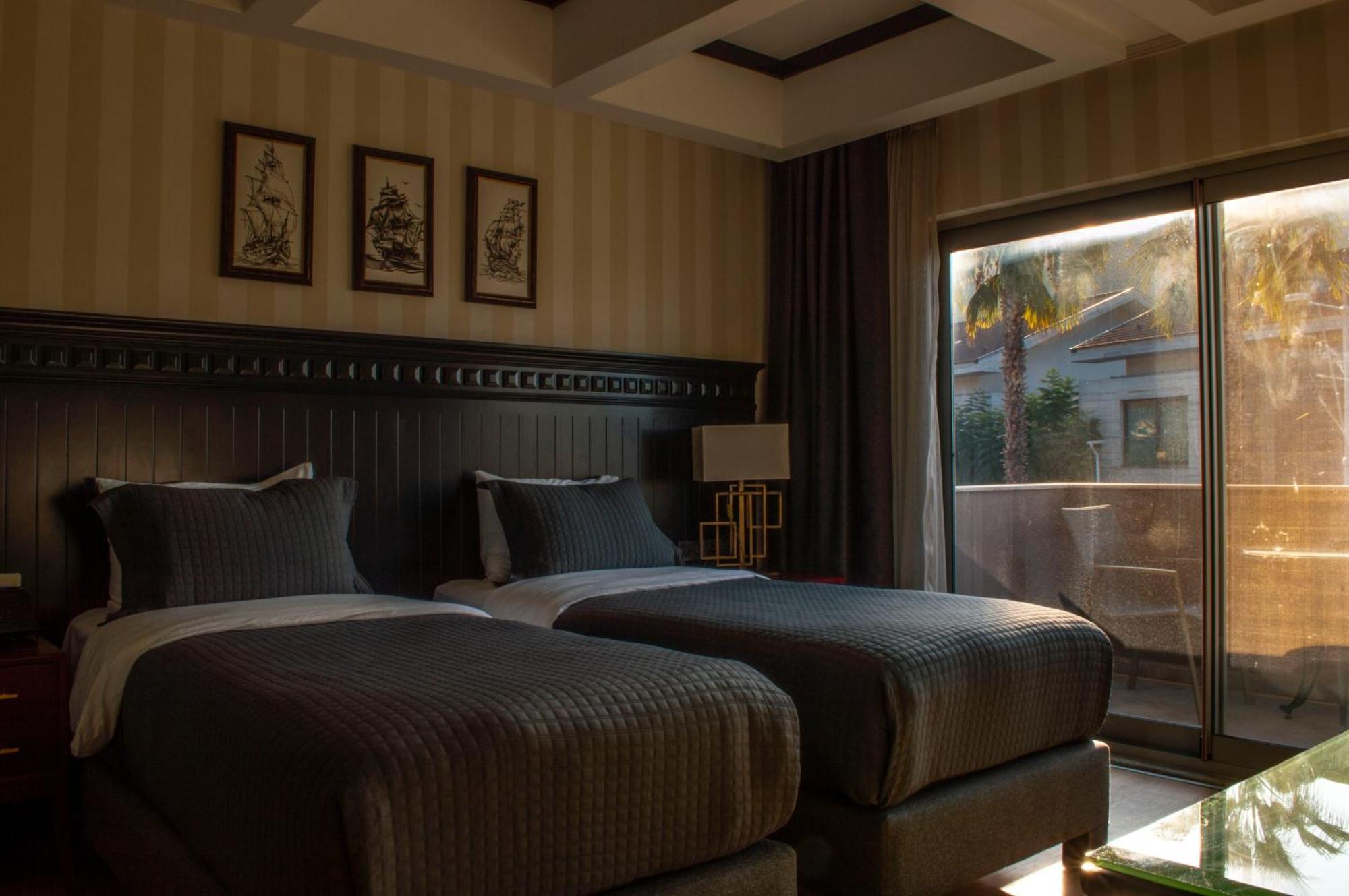 Hotel Marina Bay Goecek Zewnętrze zdjęcie
