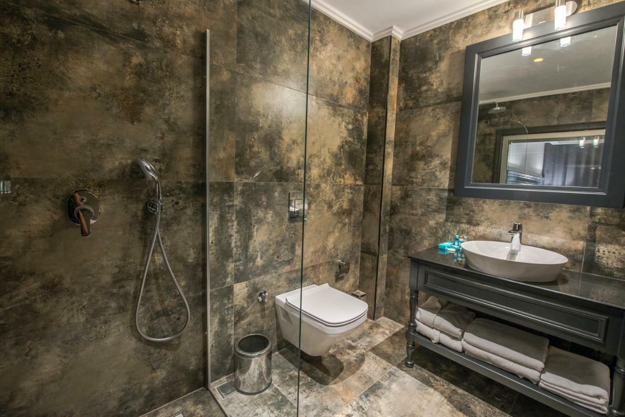 Hotel Marina Bay Goecek Zewnętrze zdjęcie