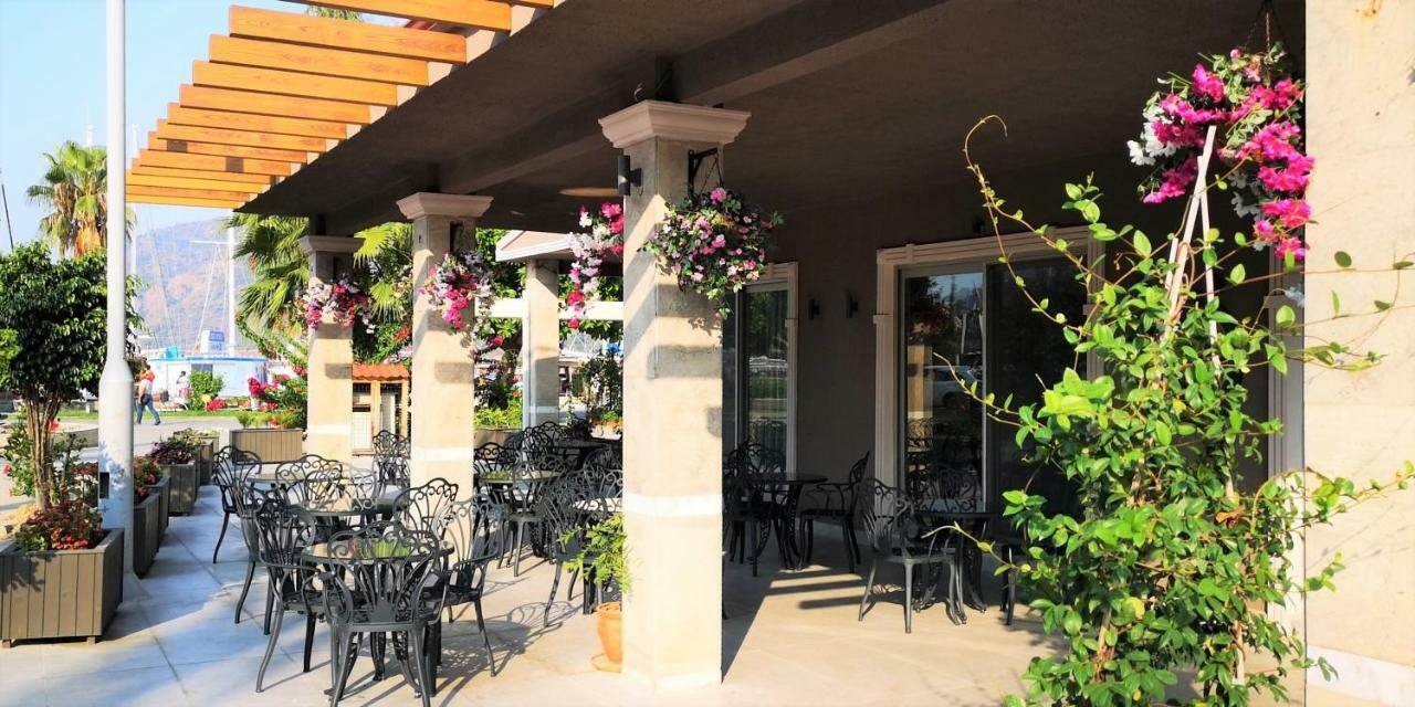 Hotel Marina Bay Goecek Zewnętrze zdjęcie