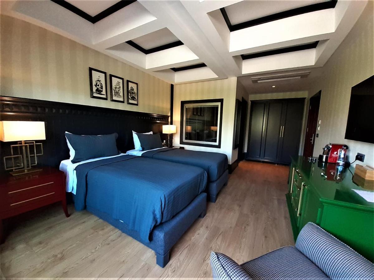 Hotel Marina Bay Goecek Zewnętrze zdjęcie