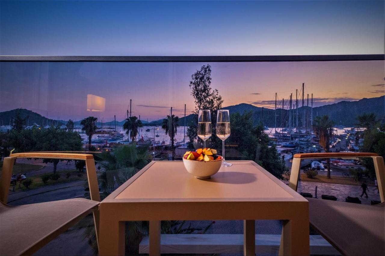 Hotel Marina Bay Goecek Zewnętrze zdjęcie